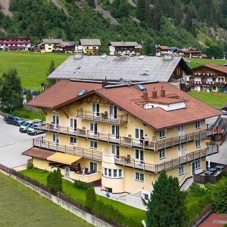 Appartements Zur Sonne Neustift im Stubaital Buitenkant foto