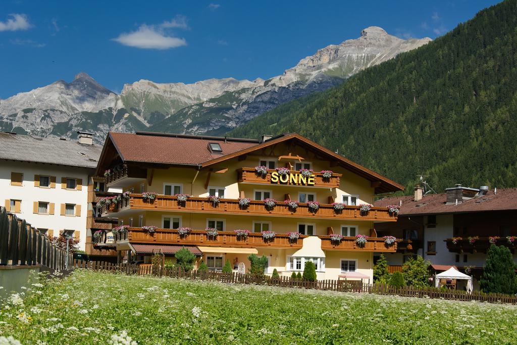 Appartements Zur Sonne Neustift im Stubaital Buitenkant foto